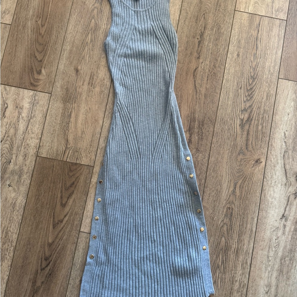 Hera Collection Ribbed Sleeveless Maxi Dress (Gray w/ Gold Buttons)